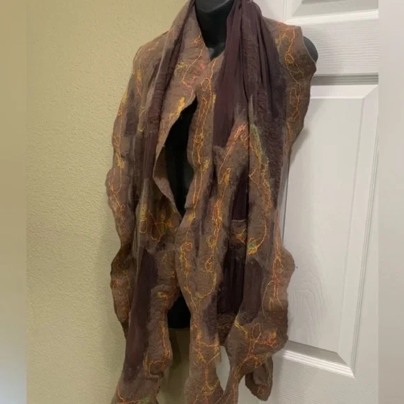 Design Wool&Silk scarf hand crafted